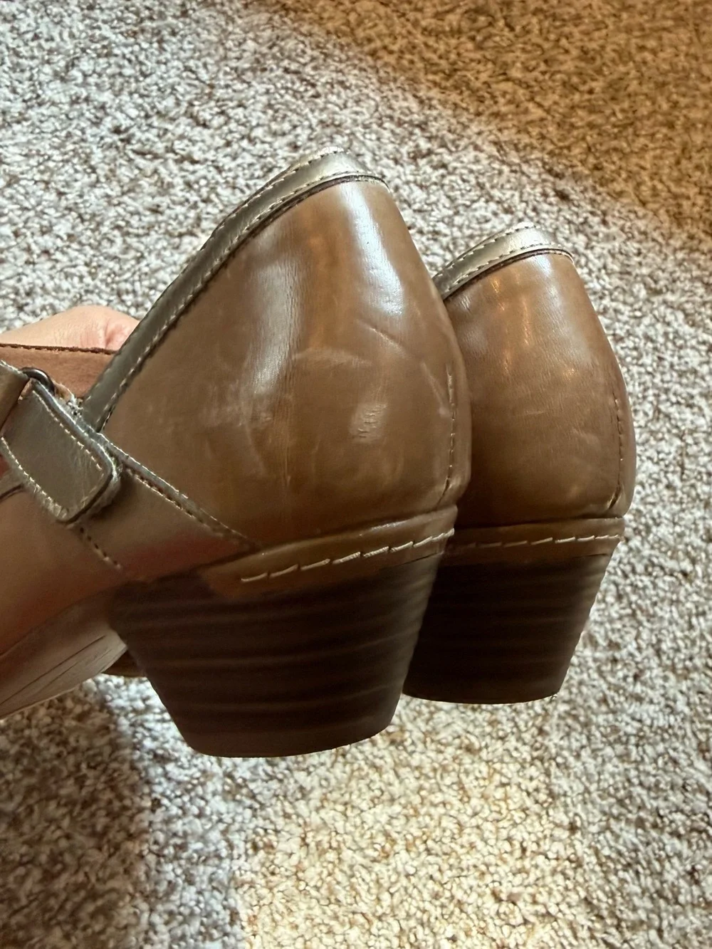 Cobb Hill Women's Taupe Mary-Jane Block Heel 7.5